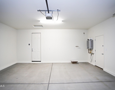 903 W Macaw Drive - Photo Thumbnail 38