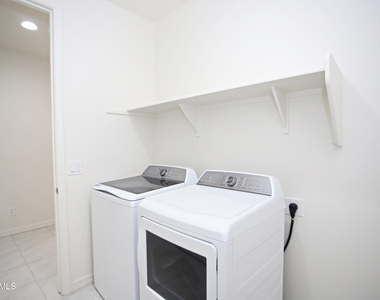 903 W Macaw Drive - Photo Thumbnail 40