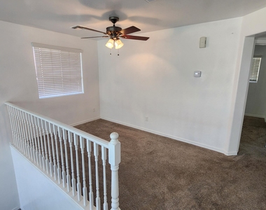 4750 S Antonio Circle - Photo Thumbnail 11