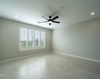 40810 N Noble Hawk Way - Photo Thumbnail 18