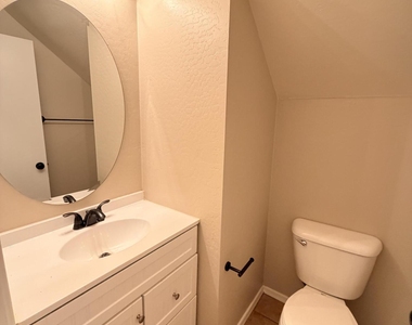 9424 W Eaton Road - Photo Thumbnail 24
