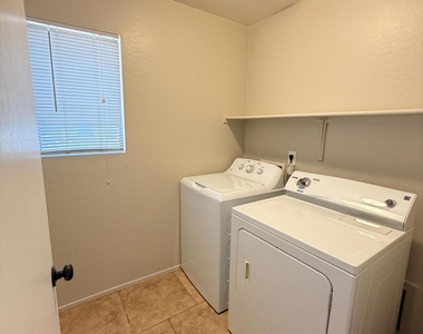9424 W Eaton Road - Photo Thumbnail 23