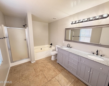 9424 W Eaton Road - Photo Thumbnail 16