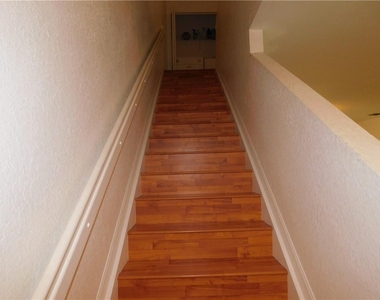 13111 Sw 42nd Street - Photo Thumbnail 11