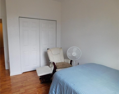 13111 Sw 42nd Street - Photo Thumbnail 18