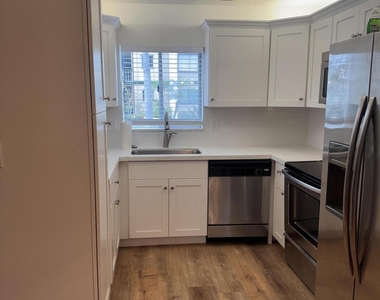 1550 Ne 13th Terrace - Photo Thumbnail 5