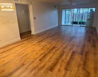 1550 Ne 13th Terrace - Photo Thumbnail 15