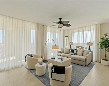 550 Okeechobee Boulevard - Photo Thumbnail 3