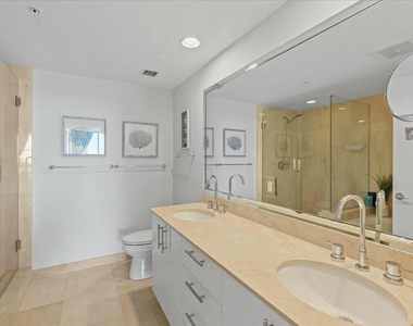 550 Okeechobee Boulevard - Photo Thumbnail 14
