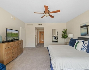 550 Okeechobee Boulevard - Photo Thumbnail 13