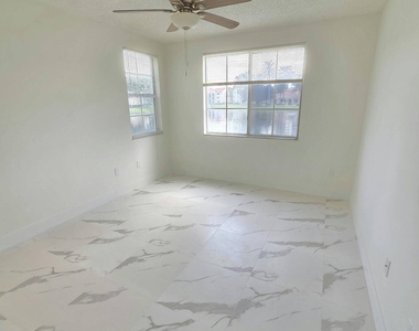2151 W Preserve Way - Photo Thumbnail 22