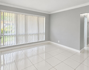 3604 Taylor Street - Photo Thumbnail 5