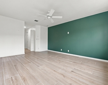 5643 Nw 125th Avenue - Photo Thumbnail 19