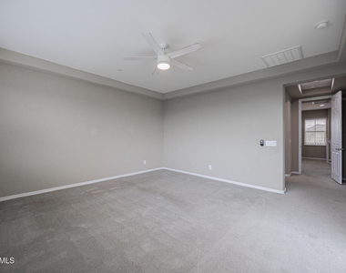 3511 N Carlton Street - Photo Thumbnail 19