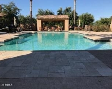 3511 N Carlton Street - Photo Thumbnail 43