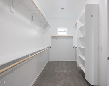 3511 N Carlton Street - Photo Thumbnail 24