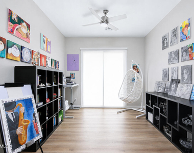 1540 E San Carlos Way - Photo Thumbnail 2