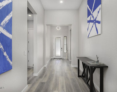 1540 E San Carlos Way - Photo Thumbnail 1