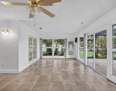 6404 Sagewood Way - Photo Thumbnail 7