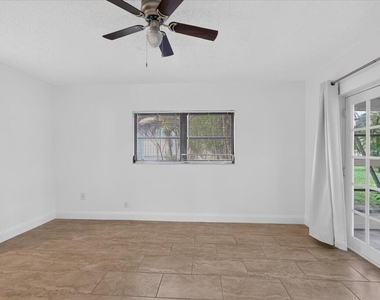 6404 Sagewood Way - Photo Thumbnail 20