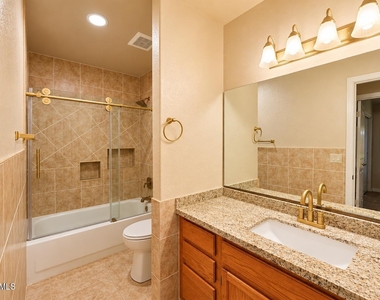 249 E Vaughn Avenue - Photo Thumbnail 13