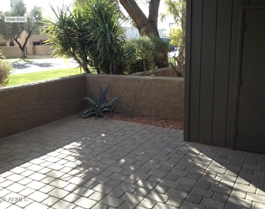 4354 N 82nd Street - Photo Thumbnail 9