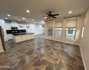 9033 W State Avenue - Photo Thumbnail 21