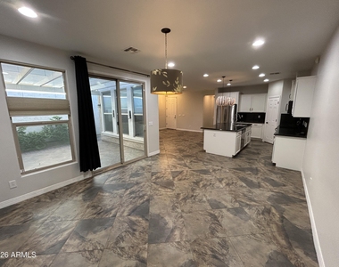 9033 W State Avenue - Photo Thumbnail 20