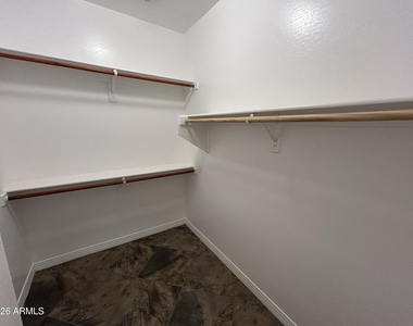 9033 W State Avenue - Photo Thumbnail 8