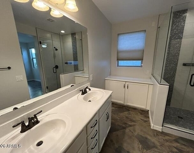 9033 W State Avenue - Photo Thumbnail 6