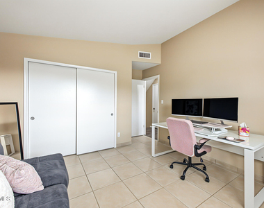 14835 N 46th Street - Photo Thumbnail 31