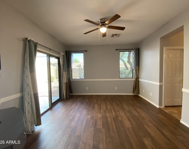40735 N Trailhead Way - Photo Thumbnail 8