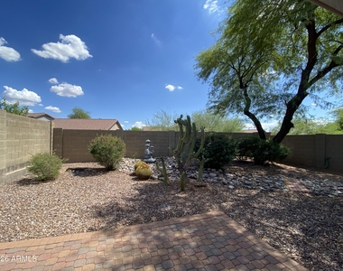 40735 N Trailhead Way - Photo Thumbnail 19