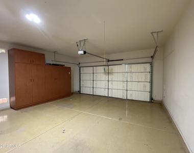 40735 N Trailhead Way - Photo Thumbnail 16