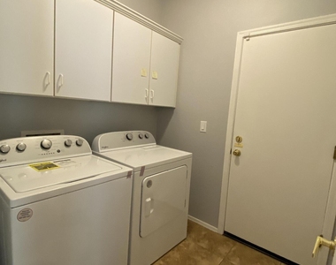 40735 N Trailhead Way - Photo Thumbnail 15