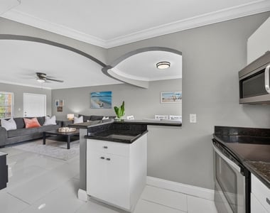 744 Ne 14th Avenue - Photo Thumbnail 11