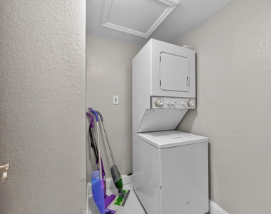 744 Ne 14th Avenue - Photo Thumbnail 26