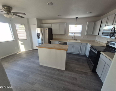 41577 W Sunland Dr. -- - Photo Thumbnail 4
