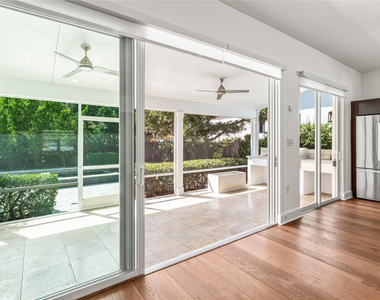 521 Ne 8th Avenue - Photo Thumbnail 28