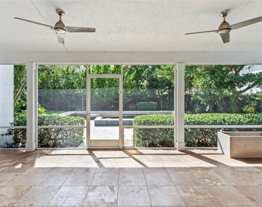521 Ne 8th Avenue - Photo Thumbnail 27