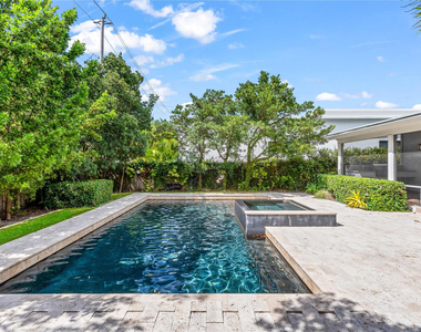 521 Ne 8th Avenue - Photo Thumbnail 43