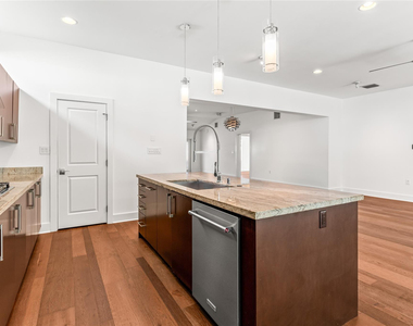521 Ne 8th Avenue - Photo Thumbnail 14