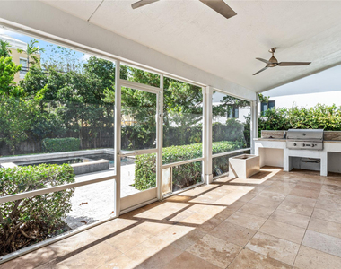 521 Ne 8th Avenue - Photo Thumbnail 29