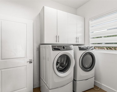 521 Ne 8th Avenue - Photo Thumbnail 26