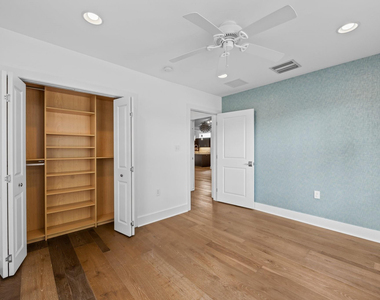 521 Ne 8th Avenue - Photo Thumbnail 22