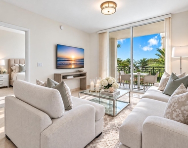 550 Okeechobee Boulevard - Photo Thumbnail 2