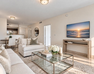550 Okeechobee Boulevard - Photo Thumbnail 4