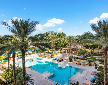 550 Okeechobee Boulevard - Photo Thumbnail 21