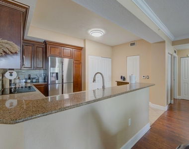 3107 Renaissance Way - Photo Thumbnail 9