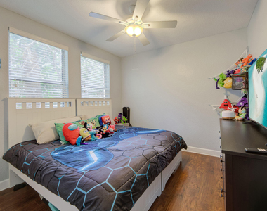 3107 Renaissance Way - Photo Thumbnail 22